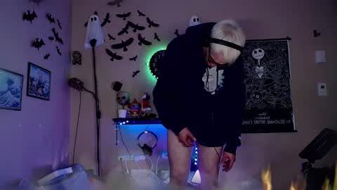 Viiscount  Snarfle Von Snarfenberg online show from 12.02.24