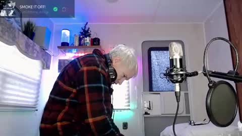 Viiscount  Snarfle Von Snarfenberg online show from 03.06.25