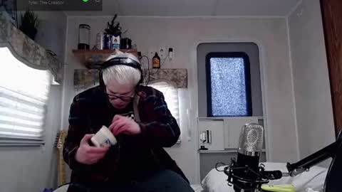 Viiscount  Snarfle Von Snarfenberg online show from 03.08.25