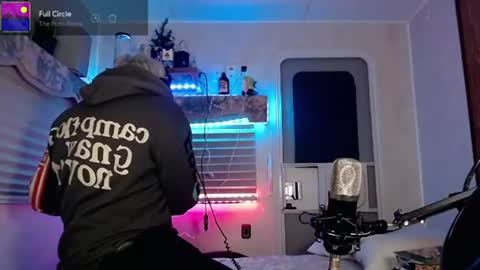 Viiscount  Snarfle Von Snarfenberg online show from 03.09.25