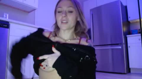 sneakyalicek online show from 02.24.26