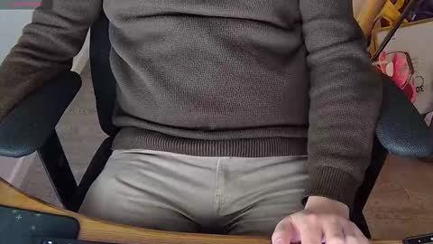 Sneakybill online show from 01.05.26