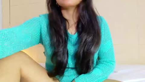 Snapshot of sneakyy_fantasy chatting on 03.07.25 Hellen online show from 03.07.25