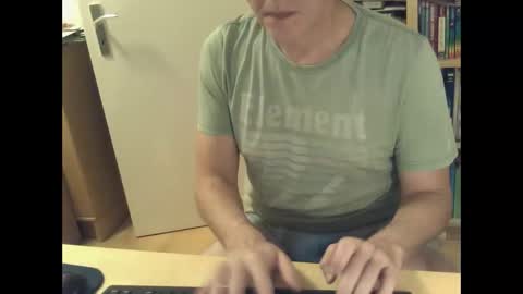 sneaxfreund online show from 01.18.26