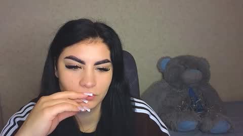 Olivia online show from 11.16.25