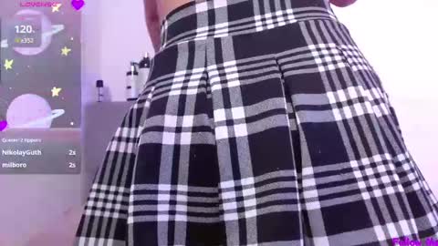 IG     OF red moonn online show from 03.06.25