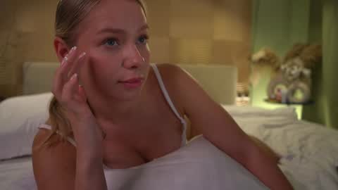 Candice Snow online show from 12.13.24