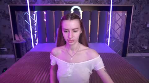 Snapshot of snow_whiteeex chatting on 05.16.26 snow_whiteeex online show from 05.16.26