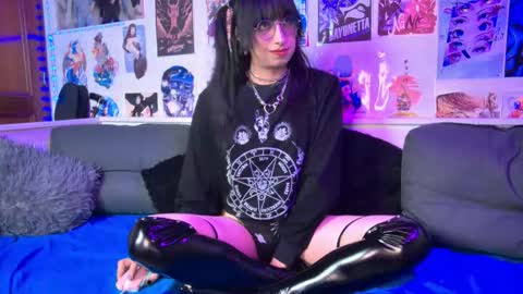 Snow and Bubble online show from 09.08.25