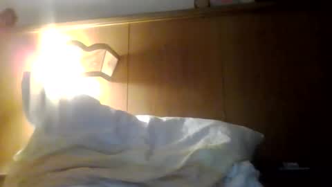 snowwhite9585 online show from 02.18.26