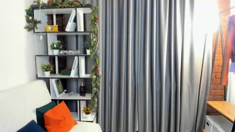 Polly online show from 02.07.26