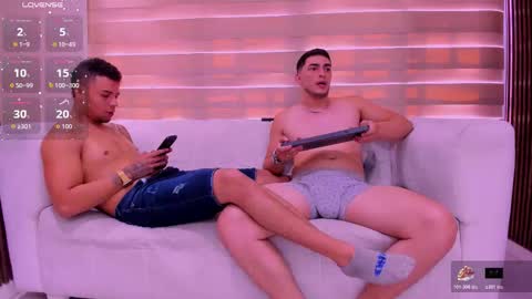 Snapshot of soccer_hot chatting on 12.13.25 SOCCER HOT online show from 12.13.25