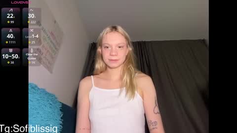 Snapshot of sof1bl1ss chatting on 02.26.26 Sofi online show from 02.26.26