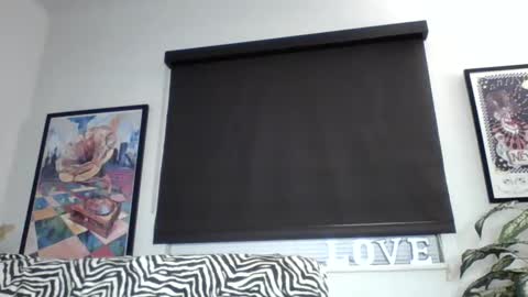 Snapshot of sofaking9 chatting on 12.16.24 MicroAngelo online show from 12.16.24