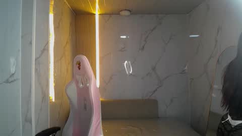 soffia_b online show from 11.05.25