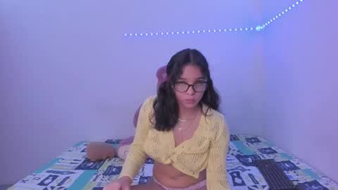 sofia  independent online show from 03.05.26