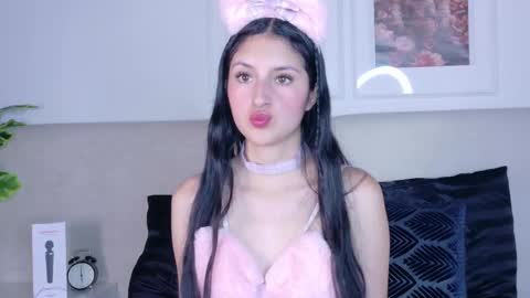Snapshot of soffy_hilltom chatting on 03.17.26 Soffy online show from 03.17.26