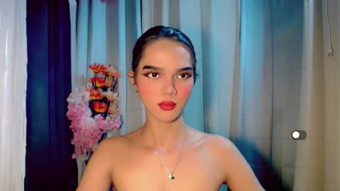 Snapshot of soffy_seductivexx chatting on 02.03.26 open for pvt online show from 02.03.26