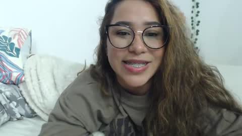 Snapshot of sofi4__ chatting on 02.28.25 sofi online show from 02.28.25