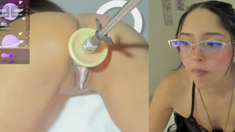 Snapshot of sofi__velez_ chatting on 07.15.26 Sofi online show from 07.15.26
