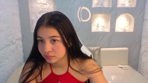 Snapshot of sofi_adams_tx chatting on 12.14.25 Online 800 to 1400 online show from 12.14.25