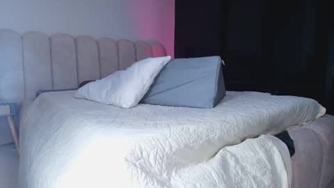 Sofia online show from 11.22.25