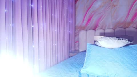 Sofia online show from 04.12.26