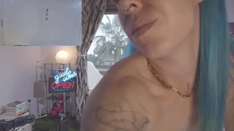 Sofi Mora online show from 02.17.25