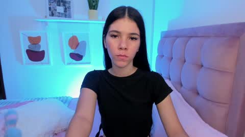 Snapshot of sofi_perezz chatting on 01.13.25 sofi online show from 01.13.25