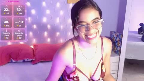 sofi smith online show from 12.11.24