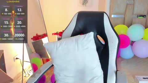 sofi smith online show from 03.12.25