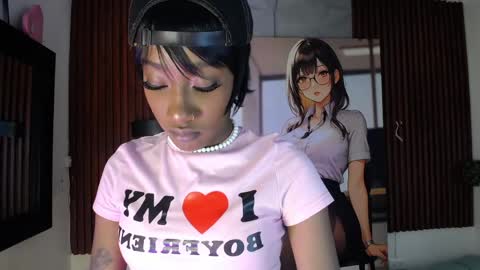 Snapshot of sofi_thomas_ chatting on 06.05.26 Sofia online show from 06.05.26