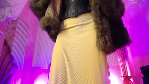 Snapshot of sofi_thomas_ chatting on 07.19.26 Sofia online show from 07.19.26
