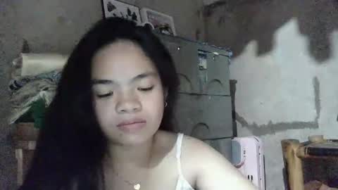 Snapshot of sofia_587145 chatting on 05.27.26 sofia_587145 online show from 05.27.26