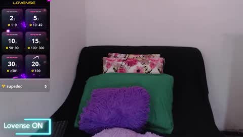 sofia  whitee online show from 09.10.25