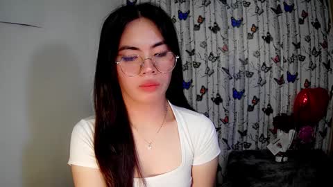 Snapshot of sofia_ava24 chatting on 01.13.25 Chady online show from 01.13.25