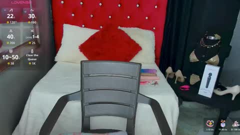 Miss Sofi online show from 11.07.25