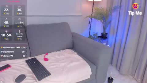 Sofia  online show from 07.14.26