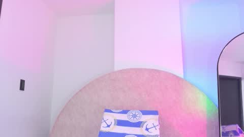 Sofia online show from 11.22.25