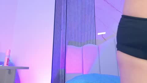 Sofia online show from 04.18.26