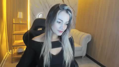 Snapshot of sofia_nova_tf chatting on 02.02.26 sofi online show from 02.02.26