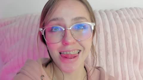     online show from 02.09.25