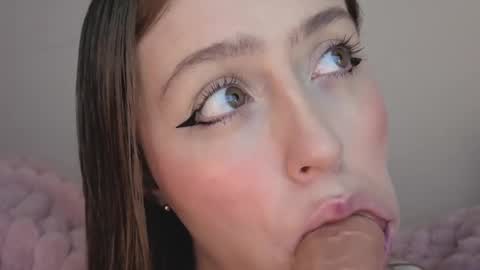     online show from 10.09.25