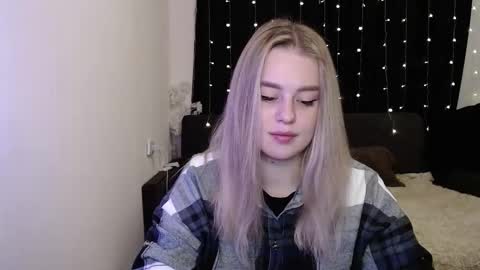 Snapshot of sofia_rosemary chatting on 12.04.24 sofia_rosemary online show from 12.04.24