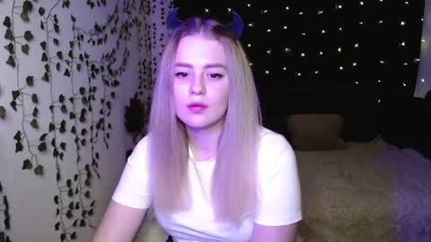 Snapshot of sofia_rosemary chatting on 02.07.25 sofia_rosemary online show from 02.07.25