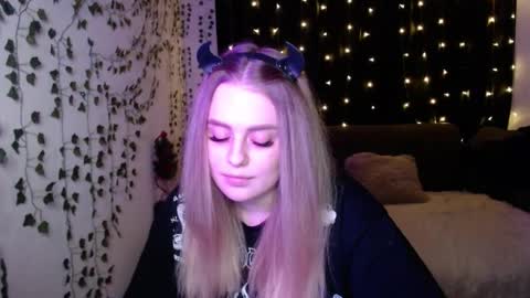 Snapshot of sofia_rosemary chatting on 02.23.25 sofia_rosemary online show from 02.23.25