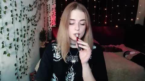 Snapshot of sofia_rosemary chatting on 10.02.25 sofia_rosemary online show from 10.02.25