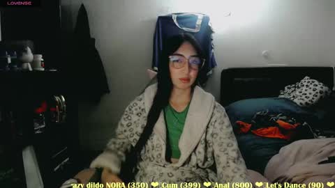 Snapshot of sofia_vanner chatting on 11.13.25 SOFIA online show from 11.13.25