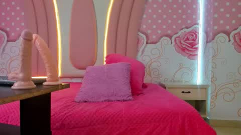 sofiaabigboobs online show from 12.17.25