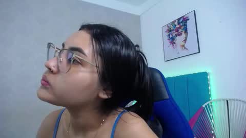 Sofia online show from 11.30.25